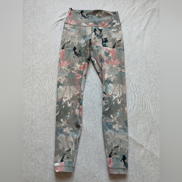 Lululemon Wunder Under High-Rise Tight 28" *Full-On Luxtreme Untamed Nature Mul - Picture 5 of 12